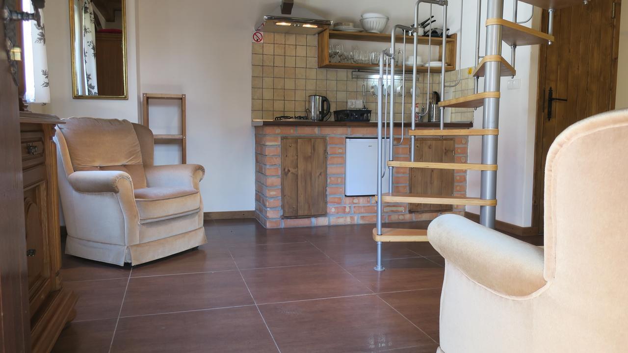 Osada Pod Czerwonym Debem - Czarny Mlyn Vila Jastrzębia Góra Exterior foto